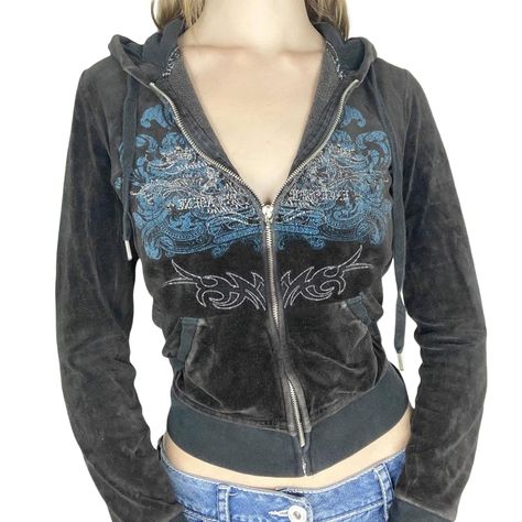 PRICES MAY VARY. ✪Material: High-quality polyester. Women's zip up crop hoodies is durable, breathable, comfortable and light in texture. Wearing it will bring you a pleasant experience. Womens sweatshirts and hoodies, long sleeve sweatshirt for women. ✪Features: Y2k hoodie, grunge sweatshirts women, zip up hoodie women is easy to match. Long sleeves, vintage graphic print, zipper closure, hooded, long drawstring, tighten hem and cuffs, slim fit. ✪Occasion: Vintage graphic hooded sweatshirt is s Sweatshirts Embroidery, Goth Jacket, Autumn Coat, Estilo Hippy, Sweatshirt Aesthetic, Retro Sweatshirts, Embroidery Sweatshirt, Jacket Outfit, Fall Coat