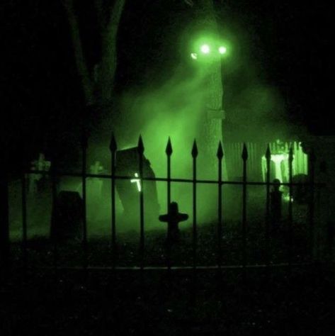 Ghost Aesthetic, Green Ghost, Green Theme, Green Light, Ghost, Green