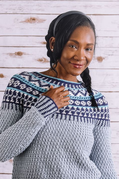 Jersey Ski Lodge - Me gusta el ganchillo Funky Crochet, Fair Isle Sweaters, Fair Isle Crochet, Handmade Cardigan, Foundation Single Crochet, Crochet Jumper, Crochet Sweater Pattern Free, Fair Isles, Patterned Sweater