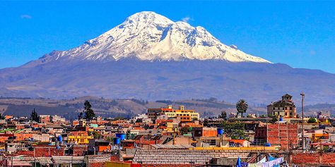 Monte Everest, Mount Rainier, Ecuador, Natural Landmarks, Travel, Nature