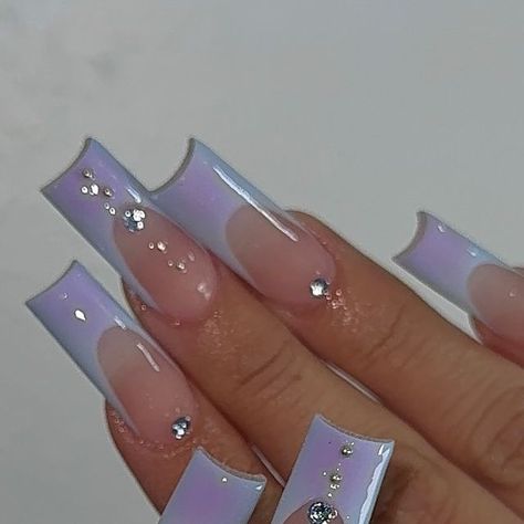 ☆ᴏʀᴀɴɢᴇ ᴄᴏᴜɴᴛʏ, ᴄᴀ☆ | ‎baby blue w purple aura ⋆𐙚₊˚⊹ ᡣ𐭩‎ | Instagram Asian Nails Purple, Baby Purple Nails, Purple Blue Nails, Nails Acrylic Purple, Blue And Purple Nails, Purple And Blue Nails, Light Blue Quince, Quince Nails, Purple Quince