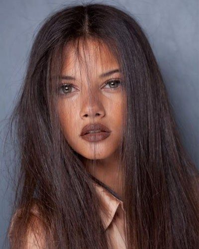 Marina Nery, Dark Lipstick, Brown Lipstick, Dark Lips, Fall Inspiration, Inspiring Women, Dark Wear, Grunge Hair, Brunette Hair