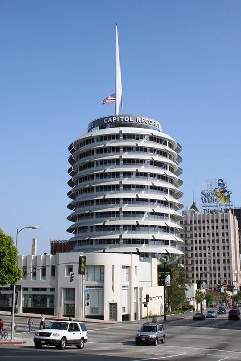 Hollywood And Vine, Los Angeles Architecture, Studio Build, Hollywood Studio, Nat King Cole, Capitol Records, Los Angeles Usa, King Cole, California Love