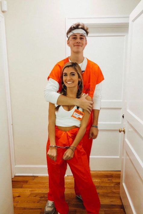 WOW these are the most creative college halloween costumes guys will ever find! I’m so excited to try one of these easy Halloween costumes for guys. Badass Halloween Costumes, Easy Couple Halloween Costumes, Teenage Halloween Costumes, Cute Couples Costumes, Halloween Costumes Diy Couples, Unique Couple Halloween Costumes, Funny Couple Halloween Costumes, Best Couples Costumes, Couple Halloween Costumes For Adults