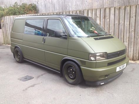 Volkswagen T4 Transporter - matte paint job - VW T4 Forum Vw T4 Tuning, Volkswagen Transporter T4, Volkswagen T4, Vw Eurovan, T4 Camper, Vw Ideas, T4 Transporter, Vw T6, Matte Paint