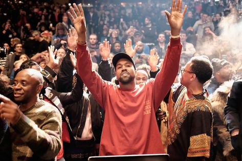 The Yeezy clothing brand founded by rapper Ye, formerly known as Kanye West, has settled a lawsuit over alleged shipping delays, the Los Angeles County District Attorney’s Office announced Mo… Valentines Wallpapers, Yeezy Brand, Kanye West Wallpaper, Life Of Pablo, Cultura Hip Hop, Artistic Poster, Rap Us, Wallpaper For Ipad Aesthetic, Listening Party