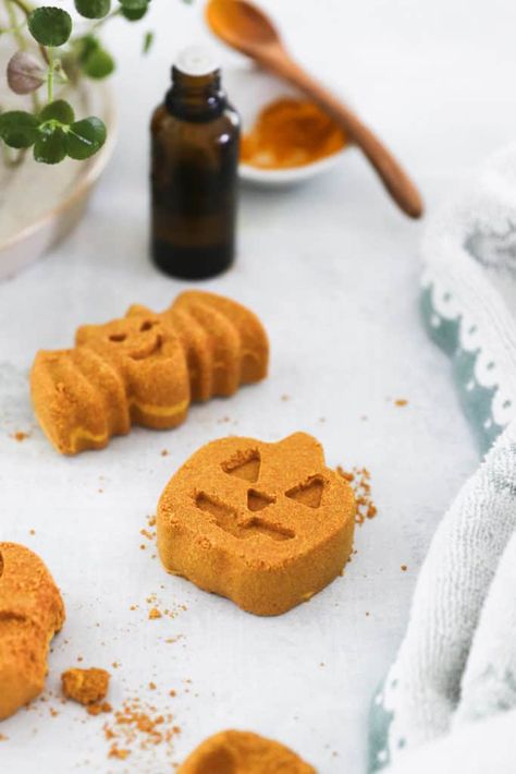 Copycat Lush Turmeric Latte Bath Bombs for Halloween | Hello Glow Coffee Scrub Recipe, Homemade Lip Balm Recipe, Bath And Body Recipes, Halloween Bath, Homemade Body Butter, Hello Glow, Turmeric Latte, Bombe Recipe, Lip Balm Recipes