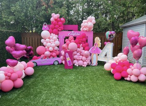 Outdoor Barbie Birthday Party, Nail Salon Birthday Party, Party Hairstyles For Kids, Salon Birthday Party, Pink Party Theme, Barbie Party Decorations, Carnival Birthday Party Theme, Barbie Theme Party, Twin Birthday Parties