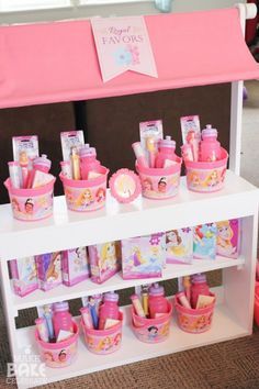 4de Verjaardag, Disney Princess Theme, Princess Birthday Party Decorations, Disney Princess Birthday Party, Princess Theme Birthday, Princess Theme Birthday Party, Princess Party Favors, Princess Tea Party, Princess Theme Party