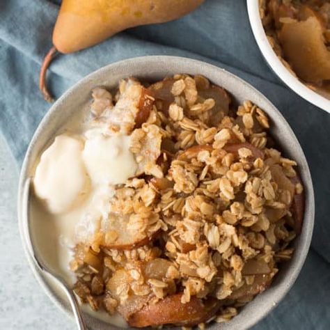 Gluten Free Pear Crisp - Hot Pan Kitchen | Gluten Free, Paleo & Whole30 Recipes Pear Crisp Recipe, Easy Gluten Free Dessert, Pear Crisp, Gluten Free Dessert, Pan Kitchen, Toddler Craft, The Leftovers, Crisp Recipe, How To Eat Paleo