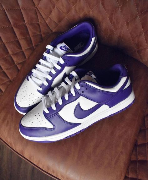 Dunk Low Court Purple, Nike Dunk Low, Pretty Shoes, Nike Cortez Sneaker, Dunk Low, Nike Dunk, Nike Dunks, Front Row, Sneakers Nike