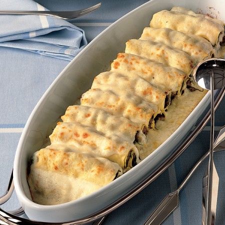 Caneloni Recipe, Cannelloni Pasta, Cannelloni Recipes, Sauce Pesto, Au Gratin Recipes, Pasta Roller, Traditional Italian Dishes, Fresh Pasta, Italian Dishes