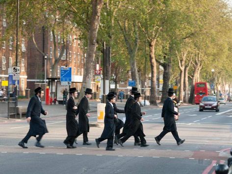 Stamford Hill, Jewish Men, Old London, Secret Life, East London, Social Studies, Geography, Kerala, Street View