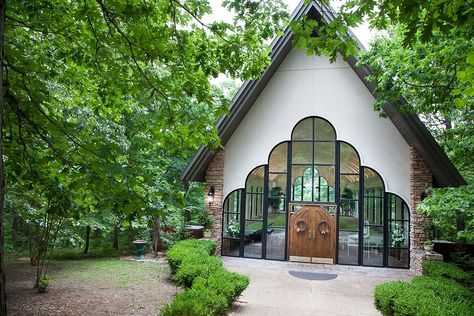 Stonegate Glass Wedding Chapel Missouri » Stonegate Glass Chapel Weddings & Destination Weddings Branson MO Small Private Wedding, Missouri Wedding Venues, Glass Chapel, Brides Room, Events Place, Smallest Wedding Venue, Branson Mo, Glass Wedding, Wedding Chapel