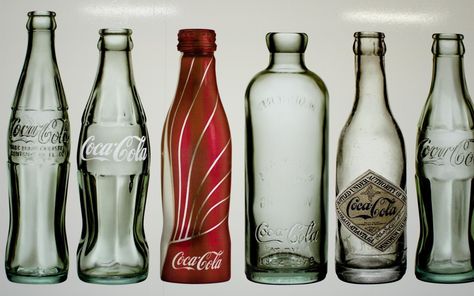 128 Years of Coca Cola in Two Minutes :: NoGarlicNoOnions - Restaurants, hotels, and food reviews from the four corners of the globe John Pemberton, Coca Cola Drink, Always Coca Cola, Coca Cola Bottles, Vintage Coca Cola, Coke Bottle, Soda Fountain, Coca Cola Vintage, Advertising Poster