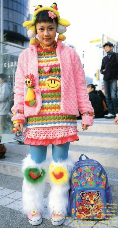 Day To Night Outfit Ideas, Shoichi Aoki, Decora Harajuku, 90s Harajuku, Harajuku Decora, Day To Night Outfit, Fruits Magazine, Night Outfit Ideas, Britney Spears Pictures