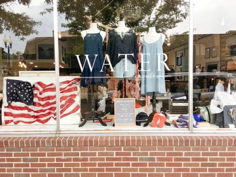 Water Clothes, Organic Lemonade, Lake Town, Minnesota Lake, Life Motto, Lemonade Stand, Ice Cream Shop, Casual Dining, Brewing Company