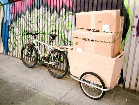 Weekend Project: Make a Cheap and Easy Bike Cargo Trailer | Man Made DIY | Crafts for Men | Keywords: bike, hack, DIY, bicycle Diy Wood Burning, Wood Burning Camp Stove, Diy Bicycle, Bike Trailers, Bicycle Trailers, Bike Cargo Trailer, Bike Hacks, Bike Cart, Camp Stove