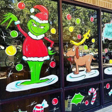 Grinch Painted Window, Grinch Christmas Window Painting, Grinch Window Painting Ideas, Grinch Window Decorations, Whoville Window Painting, The Grinch Window Painting, Xmas Window Art, Grinch Window Art, Grinch Window Display