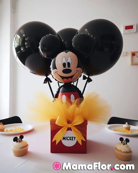 Mickey Mouse Party Centerpieces, Mickey Centerpiece Ideas, Mickey Mouse Centerpiece Ideas, Mickey Centerpiece, Mickey Mouse Centerpieces, Miki Mouse, Mickey Mouse Centerpiece, Fiesta Mickey Mouse, Mickey Mouse Party