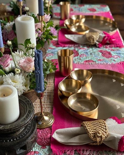 Indian Dinner Party Table, Indian Dinner Table Decor, Indian Food Dinner Party, Indian Dinner Table Setting, Diwali Dining Table Decor, Indian Dining Table Decor, Indian Tablescape, Diwali Dinner Table Decor, Diwali Table Setting