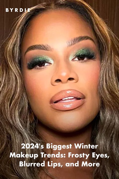 Celebrity makeup artists fill us in on the coolest winter makeup trends for 2024, from bold eyeliner to frosty shimmer. #makeuptrends #wintermakeup #boldeyemakeup Winter 2024 Makeup Trends, Winter Party Makeup, Make Up Trend 2024, Winter Eyeshadow Looks, Blurred Lips, Winter Eyeshadow, Bold Eyeliner, Light Contouring, Bold Eye Makeup