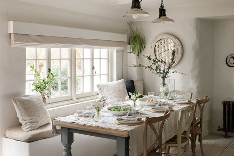 White Company Cornwall cottage neutral country rustic interiors home decorating Cottage Rooms, Unique Bedside Tables, Cornish Cottage, Beach Cornwall, Fairy Tale Cottage, Cottage Dining, The Fable, Cornwall Cottages, Cottage Dining Rooms