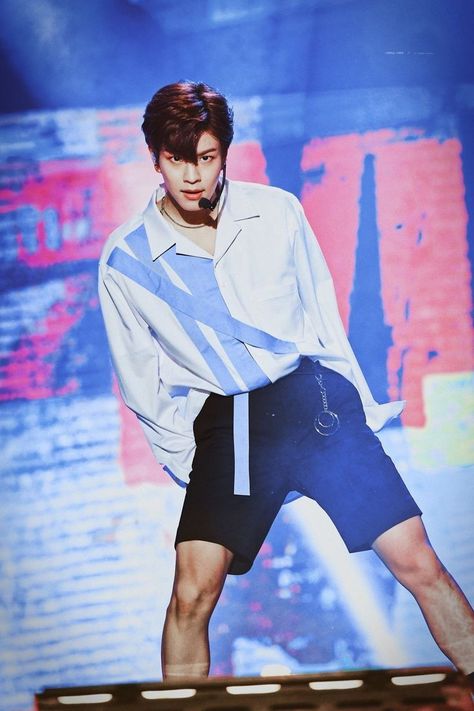 Seungmin Full Body Photo, Full Body Photo, Straykids Aesthetic, Kim Seungmin, Pretty Angel, Celebrity Style Red Carpet, Stray Kids Seungmin, Youtube Kids, Kpop Boy