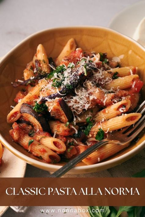 Pasta Norma, Eggplant Ricotta, Italian Pasta Recipe, Pasta Alla Norma, Eggplant Dishes, Italian Pasta Recipes, Potato Bread, Skillet Recipes, Italian Dinner