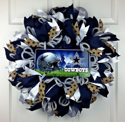 Dallas Cowboys Deco Mesh Wreath, Dallas Cowboys Football Wreath, Geo Mesh Wreath Broncos Wreath, Packers Wreath, Dallas Cowboys Crafts, Dallas Cowboys Wreath, Cowboys Gifts, Dallas Cowboys Gifts, Sports Wreath, Cowboys Wreath, Dallas Cowboys Decor