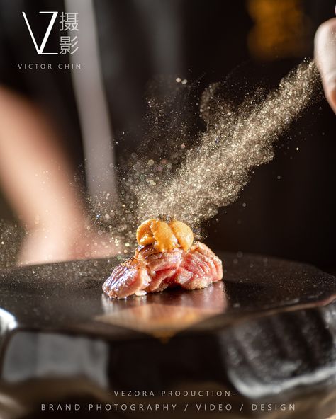 Kobu Omakase 🇲🇾📸 Shooting “High-End Japanese Cuisine” Today! 🎏 Food Photography Results | Japanese Cuisine Special This theme focuses on lighter tones 🍣🏮 with more sashimi and seafood photography. The glossiness directly showcases the freshness of the food, and a touch of gold powder adds a dreamy effect 🫧. Interested in menu photography? .. Kobu Omakase Food Photography | Commercial Photography | Culinary Shoots Satisfied with the results? Check out our profile? ig: vezoraproduction 📸 ... Omakase Aesthetic, Seafood Photography, Menu Photography, Japanese Food Photography, Dreamy Effect, Profile Ig, Japanese Concept, Product Shooting, Photography Commercial