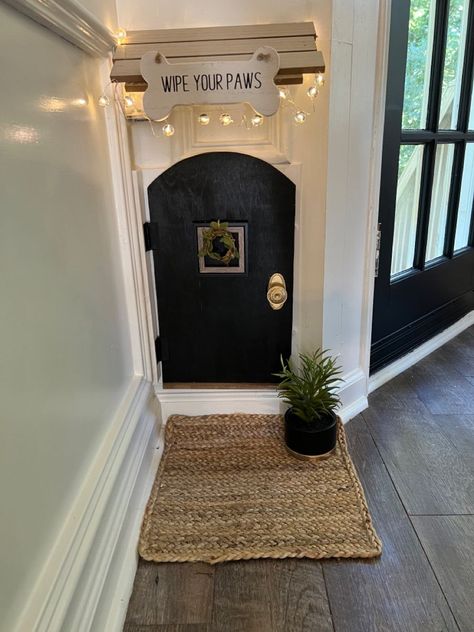 Under Stairs Dog House, Door Transformation, Doggy Door, Home Bar Ideas, Dog Room Decor, Dog Bedroom, Dog Spaces, Dog House Diy, Pet Door