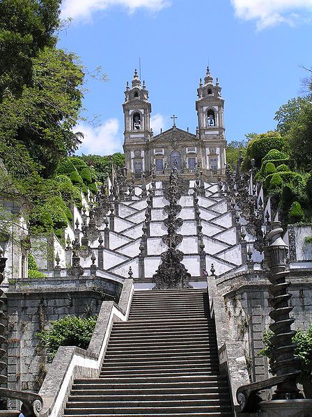 stairs up to Bom Jesus - Braga (Portugal) Transatlantic Cruise, Braga Portugal, Religious Architecture, Amazing Buildings, Photographs Of People, Portugal Travel, Porto Portugal, World Heritage Sites, Day Trip