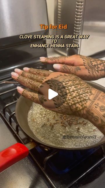 How To Make Your Mehendi Darker, How To Make Henna Darker, Nigerian Henna, Henna Tips, Organic Henna, Henna Stain, Eid Henna, Mehndi Art, Henna Artist