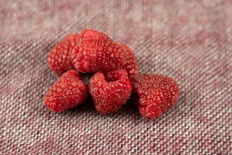 How to Remove the Seeds From Raspberries | LEAFtv Pine Needle Essential Oil, Persimmon Cookies, Wild Raspberries, Persimmon Pudding, Swedish Coffee, Persimmon Recipes, Tea Soda, Pirate Themed Birthday, Tea Treats