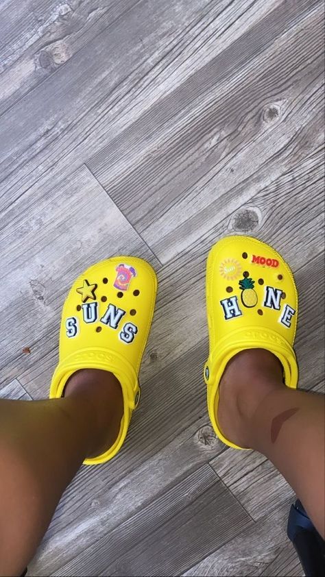 @radiantdoll 💕 Costume Crocs, Yellow Crocs Outfit, Crocs Pins, Cool Crocs, Crocs With Jibbitz, Crocs Store, Crocs Aesthetic, 2022 Shoes, Yellow Crocs