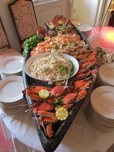 Seafood Feast Party Ideas, Boiled Shrimp, New Orleans Food, Seafood Feast, Seafood Buffet, Party Spread, Seafood Platter, Dough Bowls, Seafood Boil