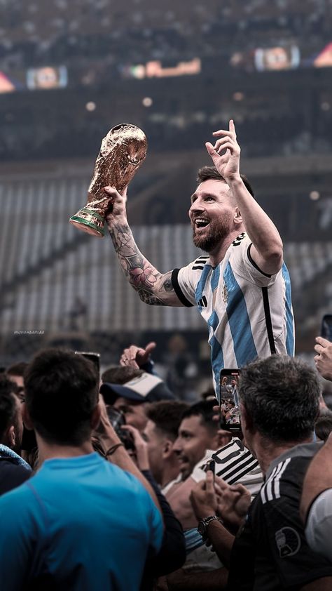 Messi Asthetic Picture, Lionel Messi World Cup, Argentina Logo, Messi Tattoo, Romantic Humor, Messi World Cup, Messi Vs Ronaldo, Best Motorbike, Messi Vs