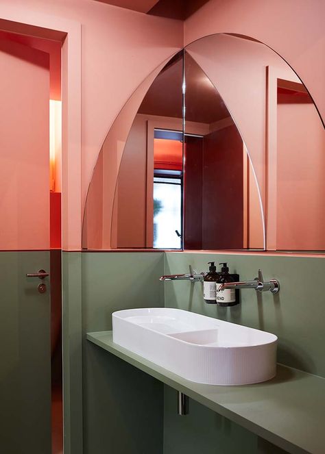 Restaurant Bathroom, Public Bathrooms, Bad Inspiration, Toilet Design, Pink Bathroom, House Inspo, Bathroom Inspiration, 인테리어 디자인, Bathroom Interior Design