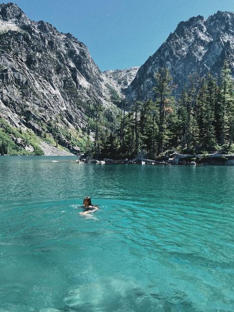 Colchuck Lake, Leavenworth Washington, Washington Hikes, 8 Mile, Turn Blue, The Enchantments, Water Me, Sports Travel, Summer Bucket Lists