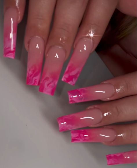 Pink Marble Ombre Nails, Marble Ombre Nails, Ombre Nails Square, Marble Acrylic Nails, Ombre Gel Nails, Dark Pink Nails, Long Square Nails, Ombré Nails, Marble Nail Designs