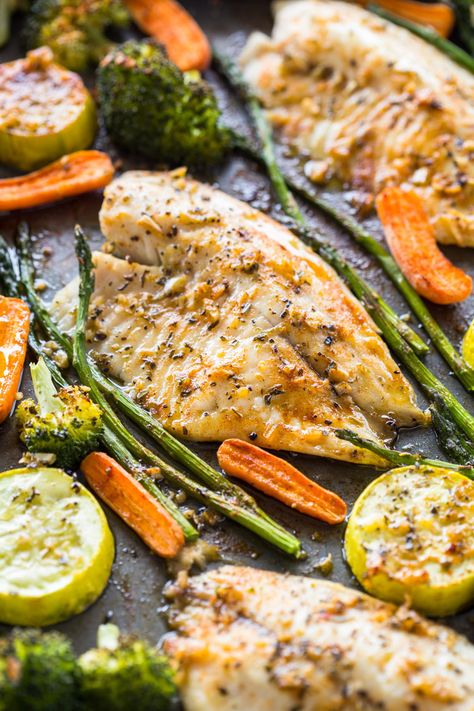 Sheet Pan Tilapia, Tilapia And Veggies, Tilapia Recipes Healthy, Healthy Tilapia, Healthy Sheet Pan, Baked Tilapia, Sheet Pan Dinners Recipes, Tilapia Recipes, Easy Seafood