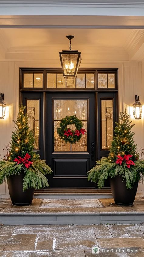 Transform Your Front Porch with Stunning DIY Christmas Planters - The Garden Style Diy Front Porch Decor Ideas, Traditional Exterior Christmas Decor, Classic Christmas Yard Decorations, Classy Exterior Christmas Decor, Outdoor Classy Christmas Decor, Front House Porch Ideas, Boxwood Front Porch, Front Porch Bench Christmas Decor, Christmas Decorations House Outdoor