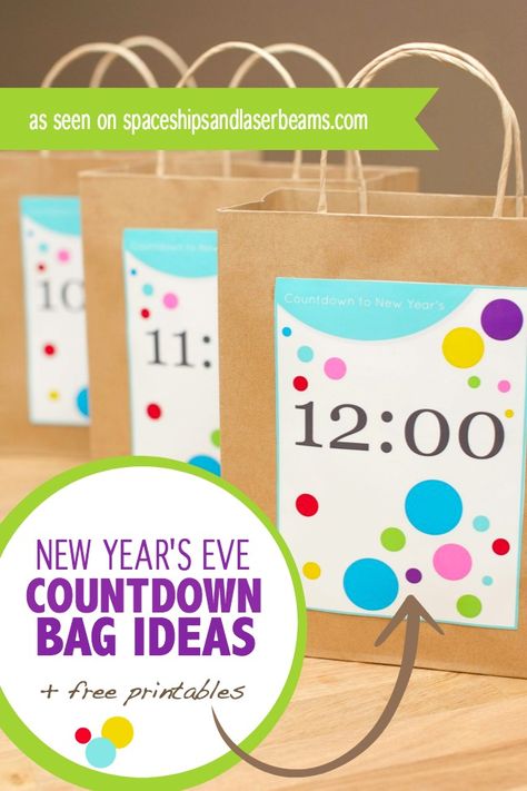 New Year’s Eve Countdown Bag Ideas + Free Printables via @spaceshipslb Countdown For Kids, Kid Friendly Party, New Years Eve Events, Countdown Activities, New Year's Eve Countdown, Kids New Years Eve, New Year's Eve Activities, New Years Countdown, Nye Party