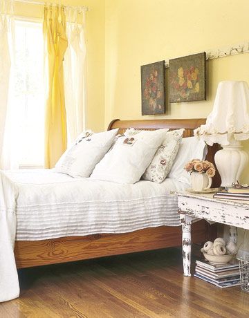 A Room Full of Sunshine~ Inspirations - French Country Cottage Bedroom With Yellow Walls, Pale Yellow Walls, Design Ložnic, Yellow Bedroom Decor, Living Colors, French Country Bedrooms, Living Vintage, Guest Bedroom Decor, Yellow Room