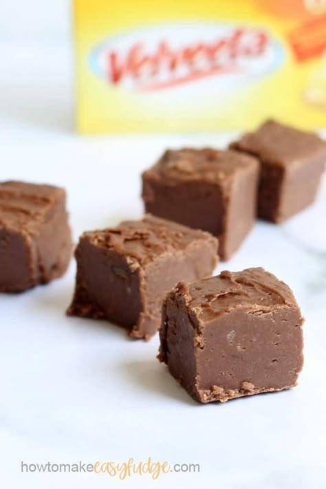 Velveeta fudge -- chocolate velveeta fudge in the microwave. Velveeta cheese is the surprise secret ingredient in this amazing, easy fudge recipe. #fudge #velveetafudge #easyfudgerecipe #bestfudgerecipe #homemadefudge #nobakedesserts #chocolatefudge #microwavefudge Velvetta Fudge, Mexican Fudge, Cheese Fudge Recipe, Velveeta Fudge, Recipes With Velveeta Cheese, Cheese Fudge, Easy Fudge Recipe, Velveeta Recipes, Best Fudge Recipe