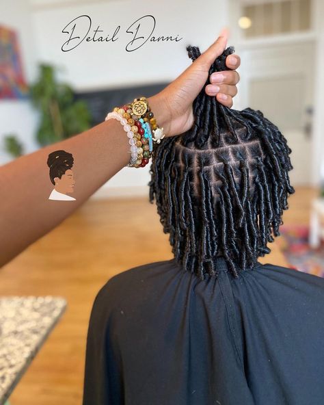 BARBER x LOCTICIAN x STYLIST (@detaildanni) posted on Instagram: “You guys I’m in awhhh 🥺 Im loving this set of starter locs. She was also such a vibe. Hair Texture worked with me like butter!!! Over a…” • May 3, 2022 at 2:51pm UTC Loctician Aesthetic, African Hair Salon, Beauty School Cosmetology, Hair Salon Marketing, Traditional African Clothing, Starter Locs, Beauty School, Hair Texture, 4c Hairstyles