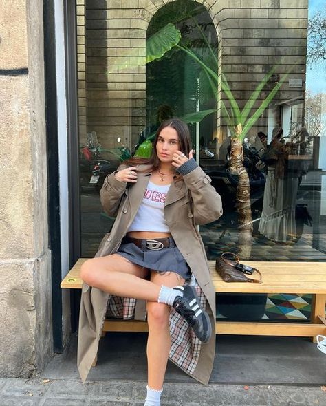 Mini Skirts Fashion, Instagram Barcelona, Mini Fashion, Barcelona, Fashion Inspo, Mini Skirts, On Instagram, Clothes, Instagram