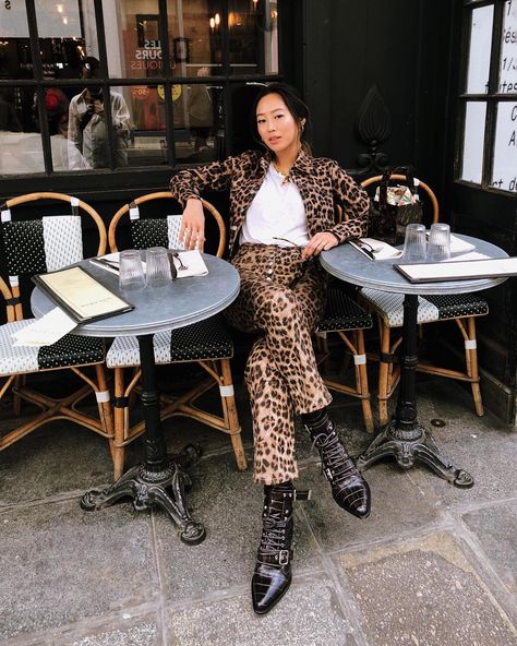 Animal Print Clothes, Aimee Song, Animal Print Outfits, Song Of Style, Cold Night, Street Style Inspiration, Winter Mode, Animal Fashion, Effortless Chic