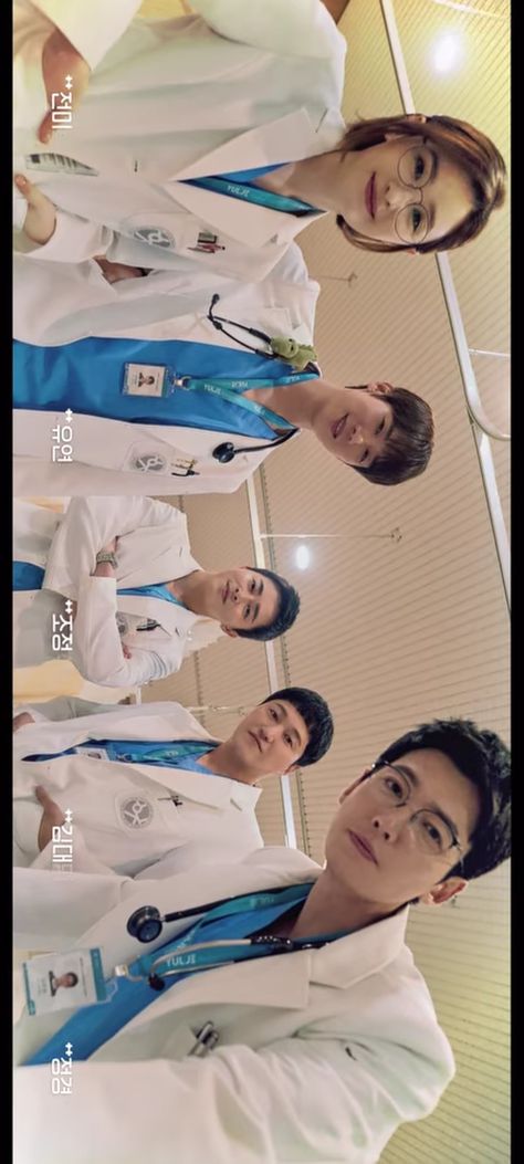 Hospital Playlist Wallpaper Aesthetic, Hospital Playlist Aesthetic, Hospital Playlist Wallpaper, Doctor Stranger Kdrama, Hospital Playlist Kdrama, Playlist Wallpaper, Kdrama Wallpaper, Studying Medicine, Hospital Playlist